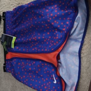 1x blue Nike shorts